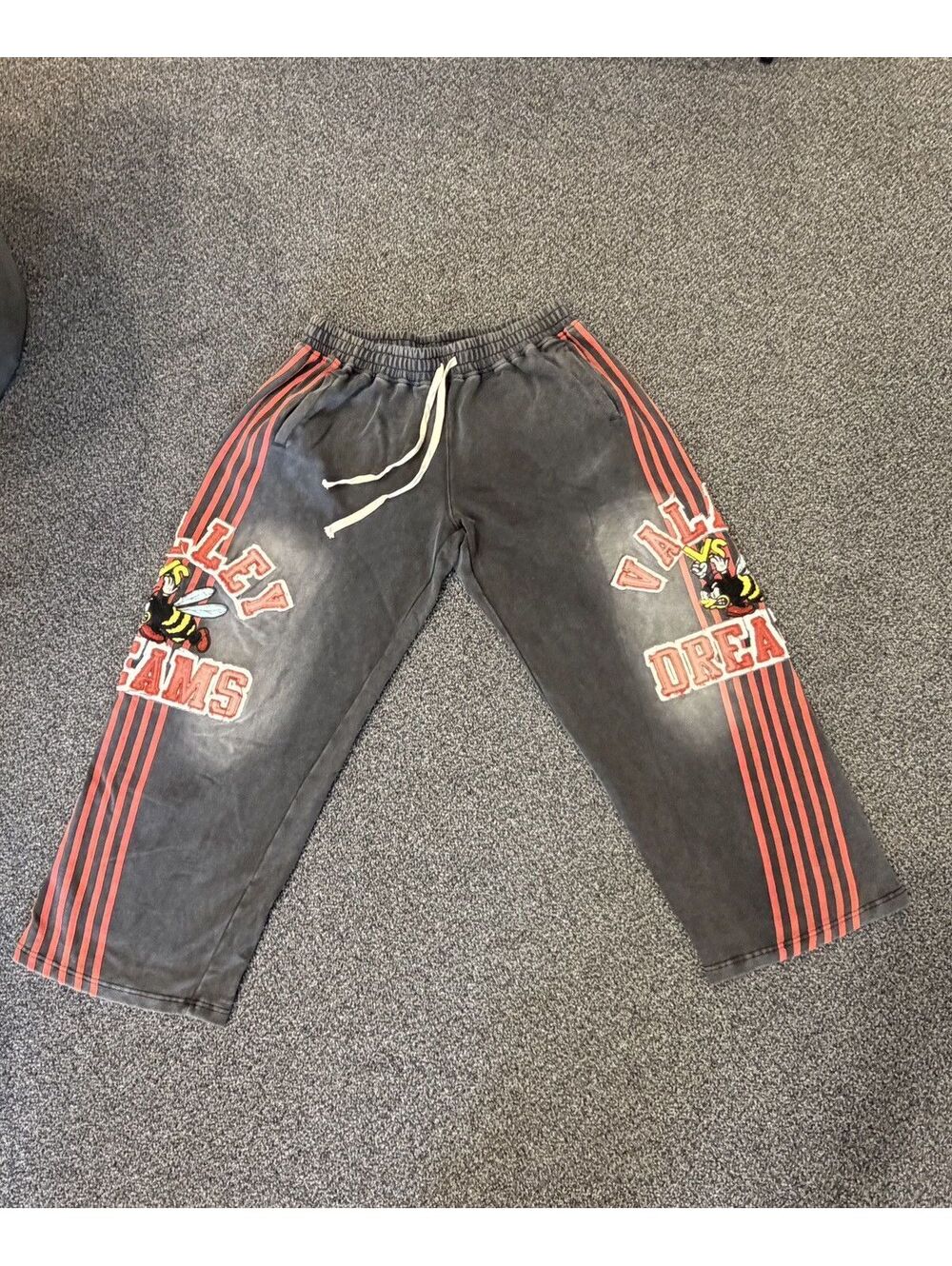 Vale Forever Anthem Tracks Sweatpants